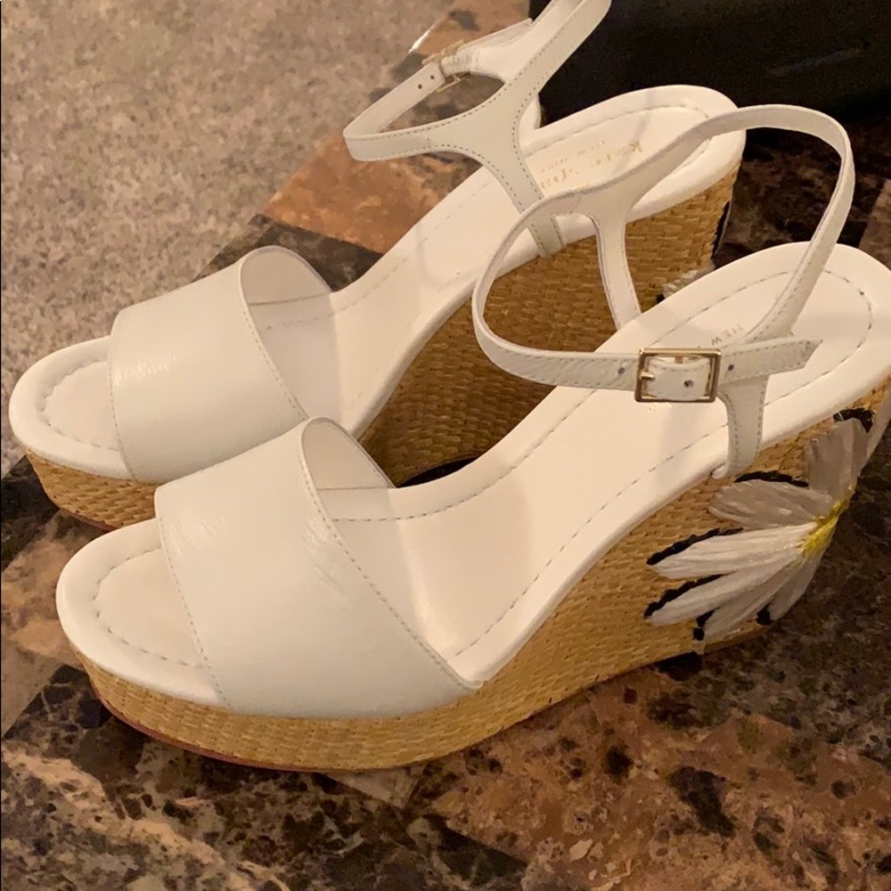 Kate spade daisy wedge